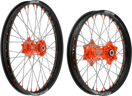 Sada predná (21" x 1,6") + zadná (19" x 1,85") bicykel kompletný KTM, Q-TECH (čierne ráfiky, oranžové stredy) M341-004K