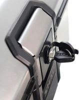 Kompletní sada hliníkových kufrů SHAD TERRA, 55L topcase 36L/47L boční kufry, včetně montážní sady a plotny SHAD Benelli TRK 502 X 2022 - (12)