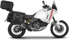 Kompletní sada sedlových brašen SHAD TERRA TR40 a hliníkového 55L vrchního kufru, včetně montážní sady SHAD DUCATI DESERT X