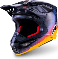 Přilba SUPERTECH S-M10 limitovaná edice BLACK HOLE, ALPINESTARS (černá/multicolor) 2026 Přilba SUPERTECH S-M10 limitovaná edice BLACK HOLE, ALPINESTARS (černá/multicolor) 2026